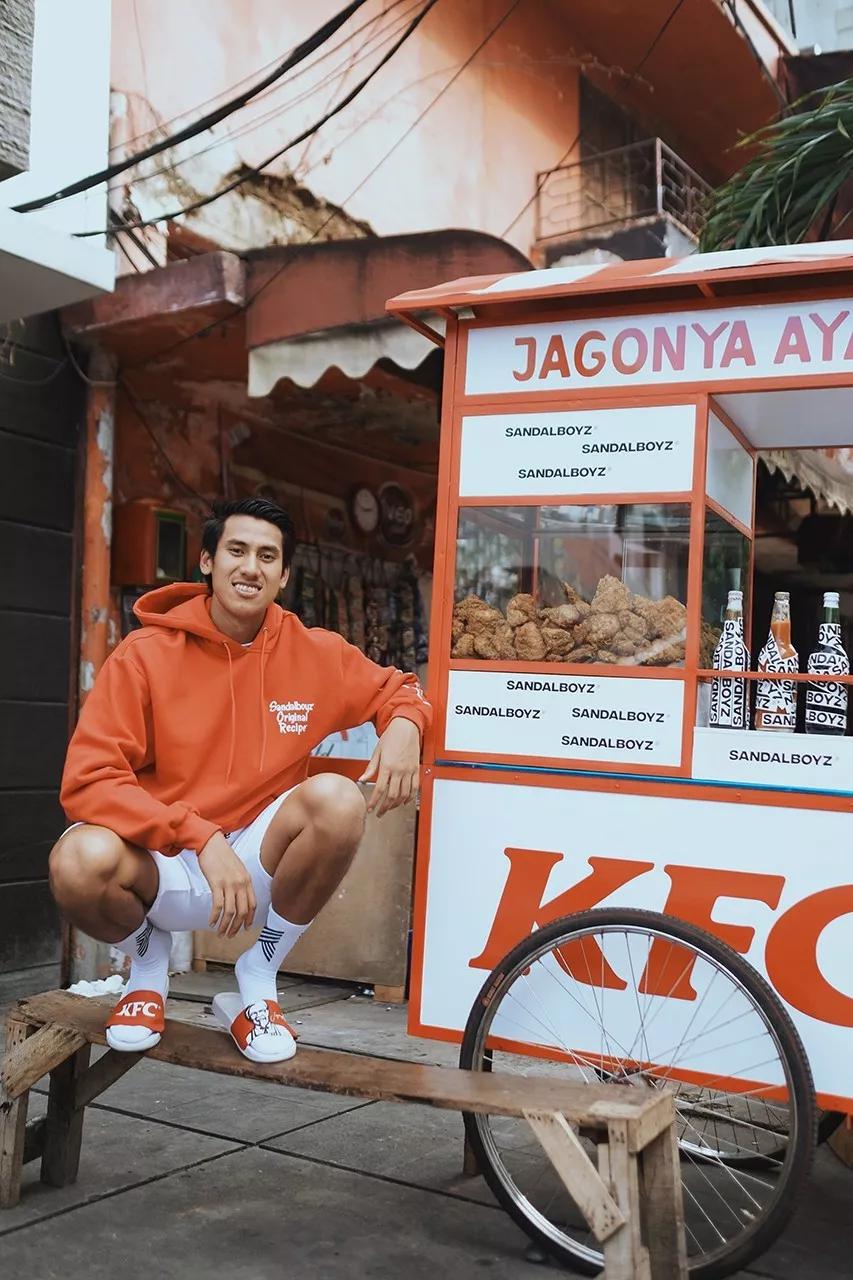 丧心病狂kfc竟然推出炸鸡味拖鞋,kfc鞋子