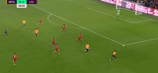 不会射门的后卫,特拉奥雷的精彩进球