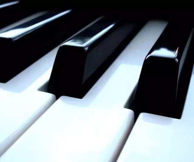 好的钢琴教程视频,好的钢琴音准准