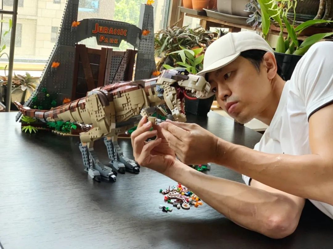 最强大脑王昱珩清华毕业后不上班,王昱珩上学经历