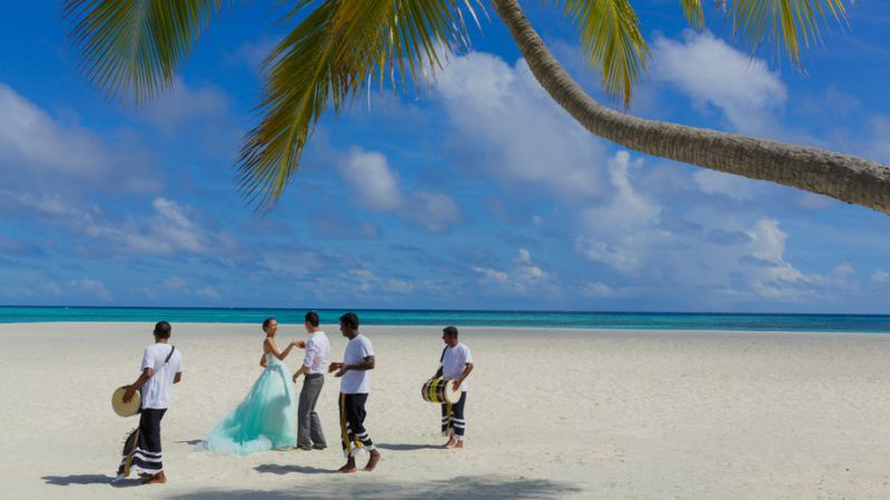 双层梦幻水屋，你要的马尔代夫性价比最高六星岛