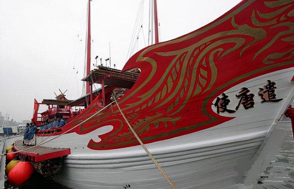 为什么日本用繁体汉字,日本为啥使用汉字