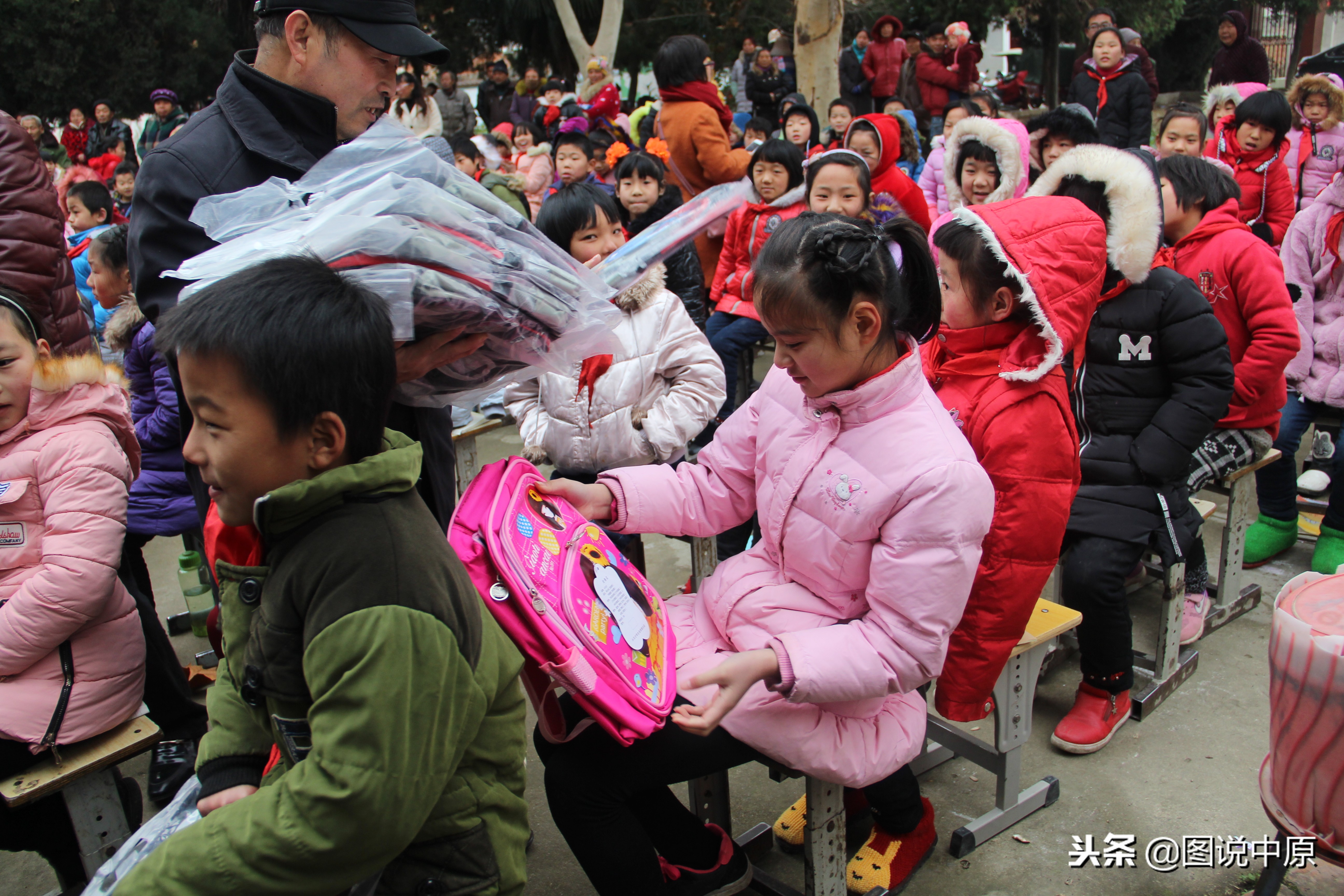 郑州助残志愿者,助残扶弱志愿服务队