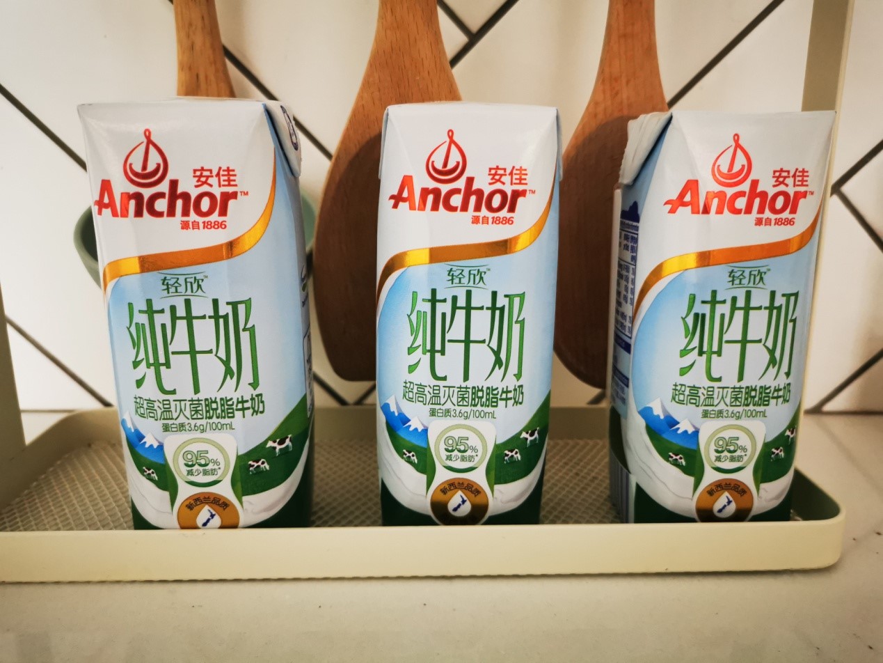 安佳新西兰进口脱脂奶,安佳新西兰进口纯牛奶为何是酸的