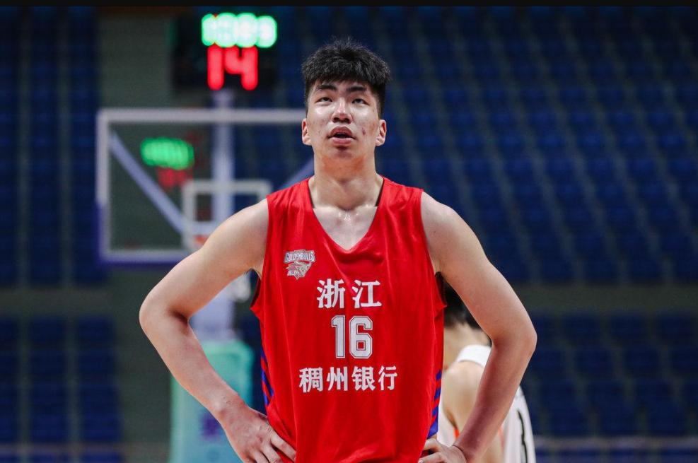 山东男篮季后赛与浙江队赛程,山东男篮u19比赛