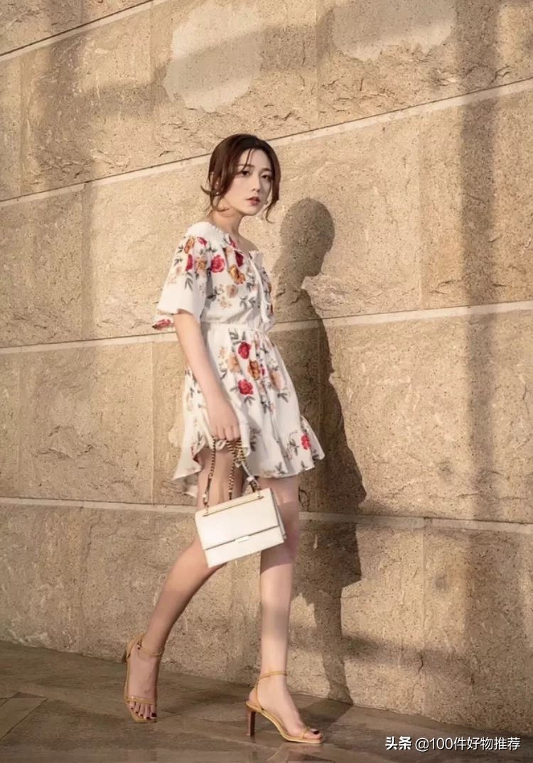 包包推荐小众高级感小ck,夏季包包推荐网红款2022年新款小ck