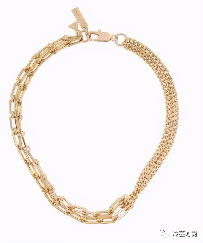 项链的活动扣佩戴方法,项链的佩戴要讲究八大搭配技巧