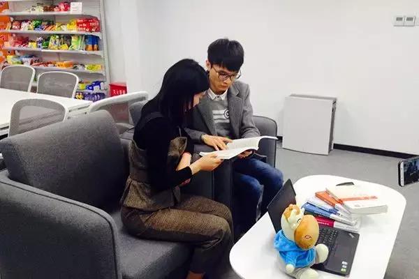 211会计专业本科就业后工资,211本科生会计工资