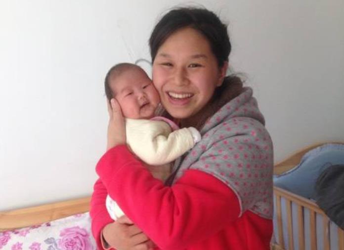 你家宝宝满百天了吗?还没满的话,你要注意这3个小细节