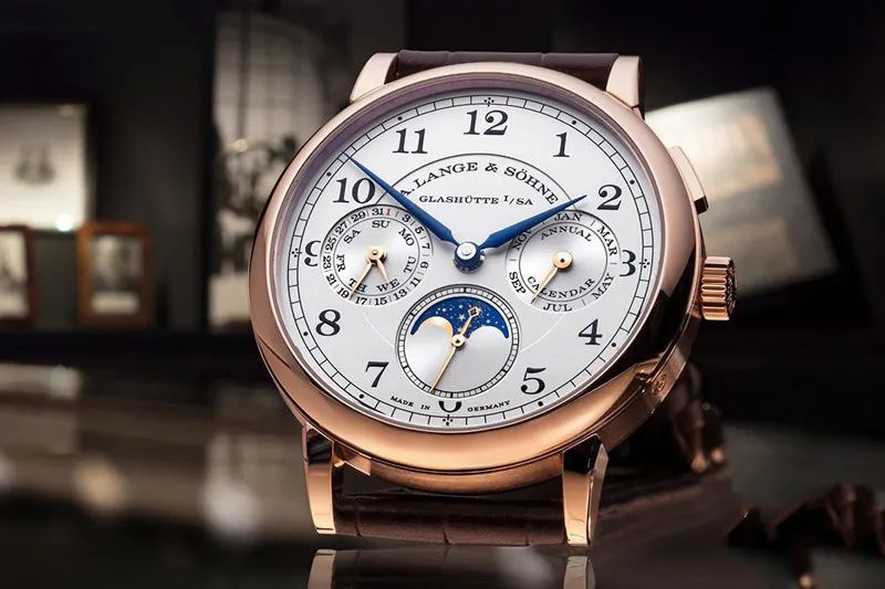 日月交替月相表推荐 (中秋节月相腕表)