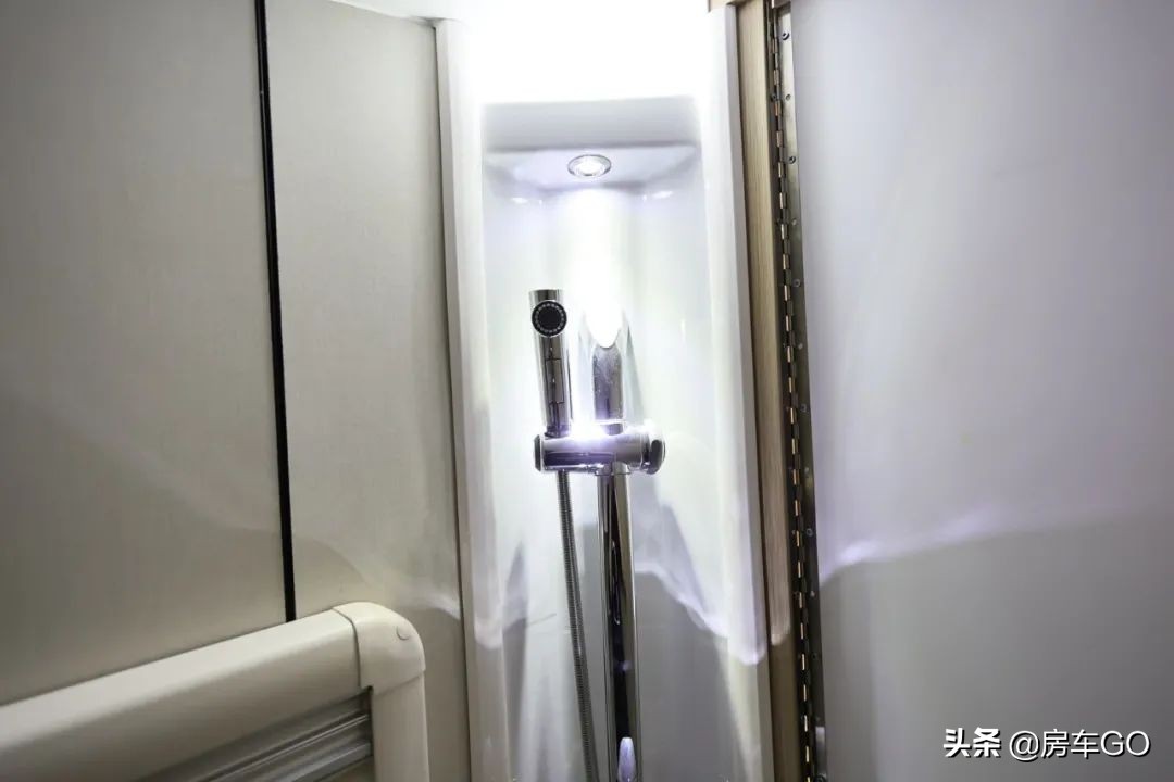 奇瑞瑞弗房车v800c多少钱,奇瑞20万以下房车报价大全