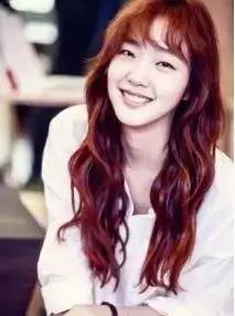 肿眼泡是什么原因啊,肿眼泡怎么贴双眼皮