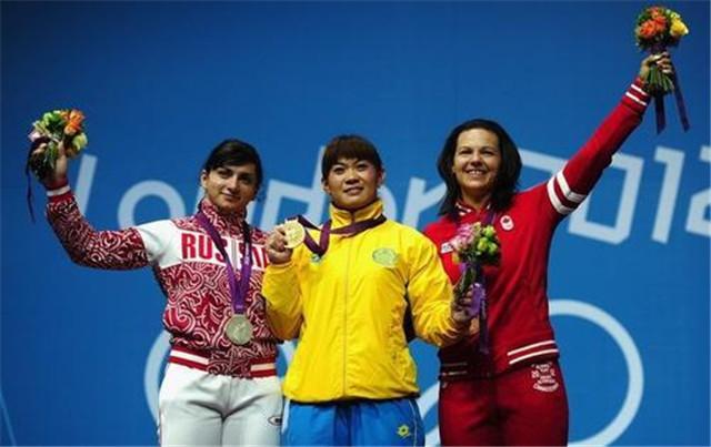 我国天才举重选手,举重名将放弃中国籍加入他国夺冠