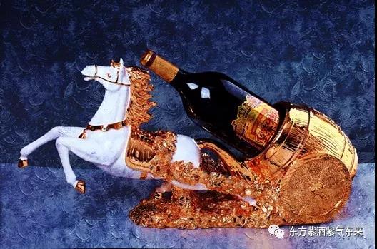 以酒为歌，一杯紫酒，唤醒精致的您