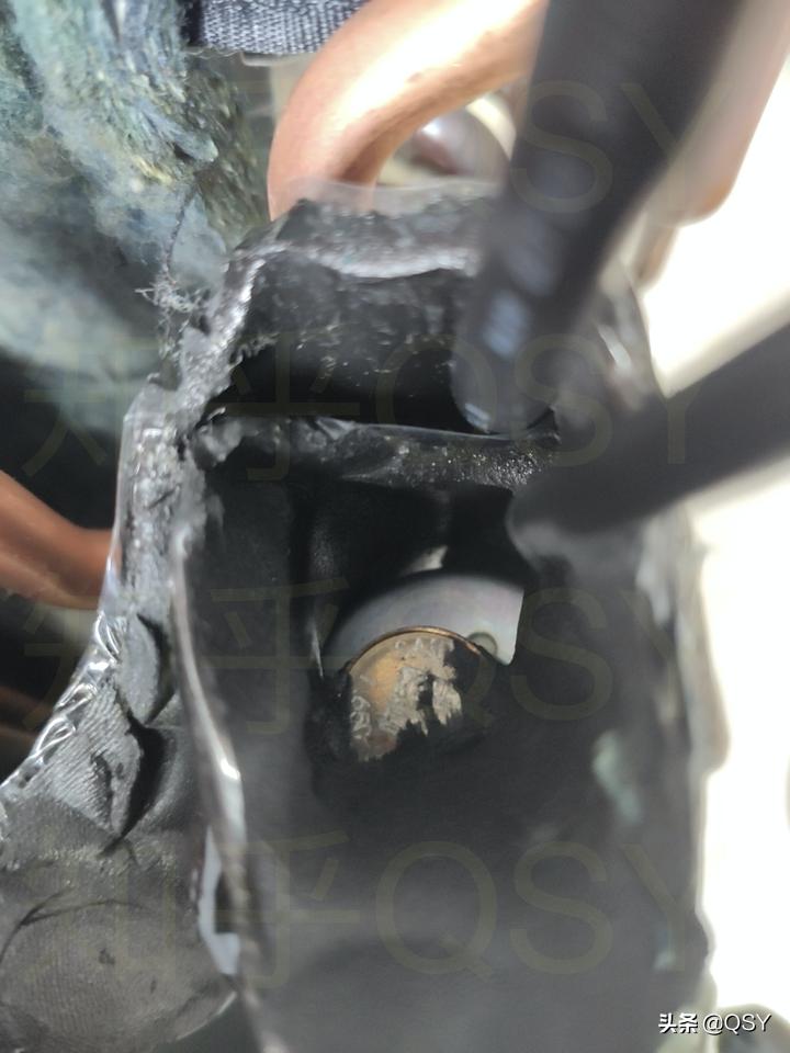 拆解美的空调1.5匹风酷,美的新一级风酷空调拆机视频