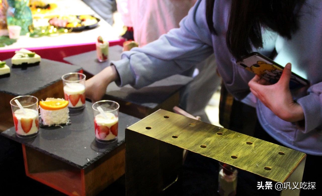 巩义吃探/达人第一期粉丝答谢线下活动圆满落幕！感谢与您相遇！