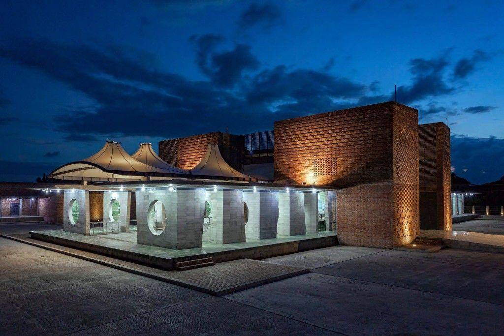 菜市场怎么改才能不脏乱差,环境脏乱差的菜市场