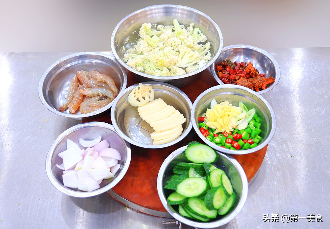 干锅虾的正确做法,干锅虾的做法第一美食