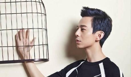 何老师采访被问为什么不结婚,何老师公开说未婚吗