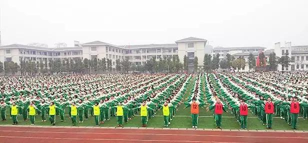 致敬改革开放40年后的感悟,致敬改革先锋的40年