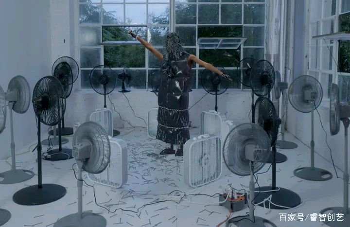 好一场时尚秀完整版,2019米兰moncler