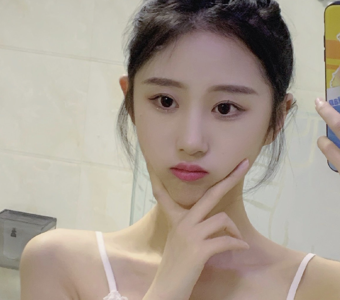 卸妆水怎么区分水性油性,卸妆水卸妆力度不够怎么办