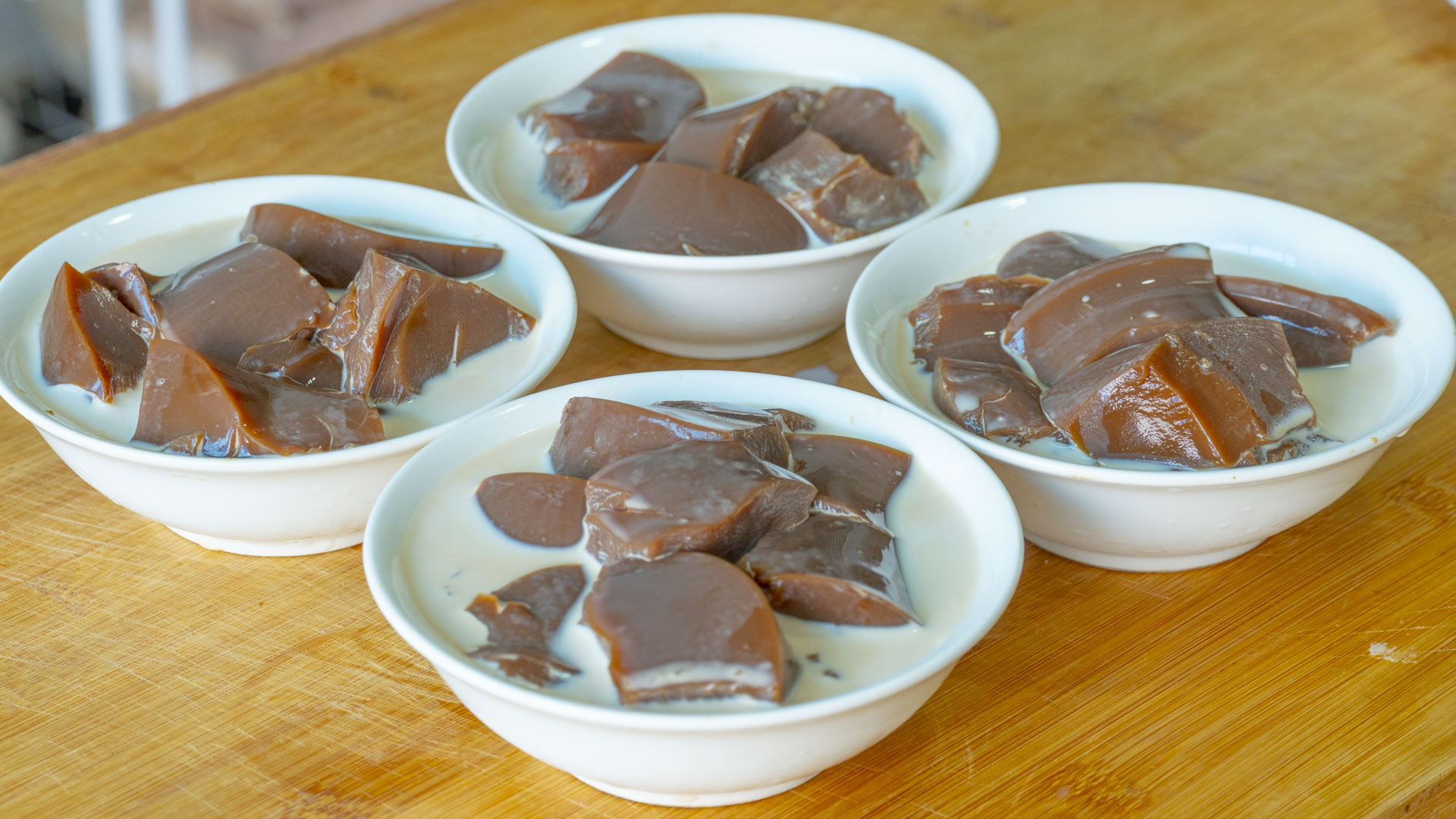 真正龟苓膏做法,龟苓膏熬制配方大全图解