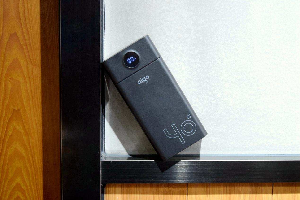 爱国者aigo移动电源充电宝,便携式储能电源好物不贵