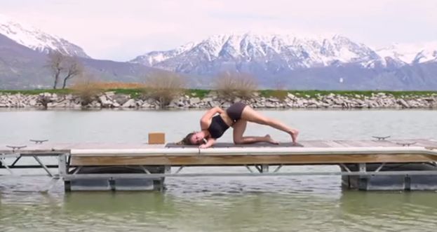 每天这样站5分钟腿细了，颜值还逆袭了，越自律的女人越美丽