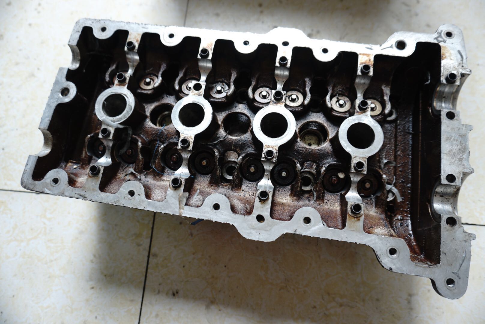 一失手买个大众赔了1万多。。。。伤透了心