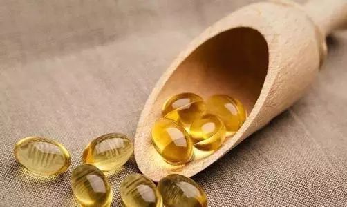 为什么脸上总反反复复长脂肪粒,脂肪粒反反复复怎么办