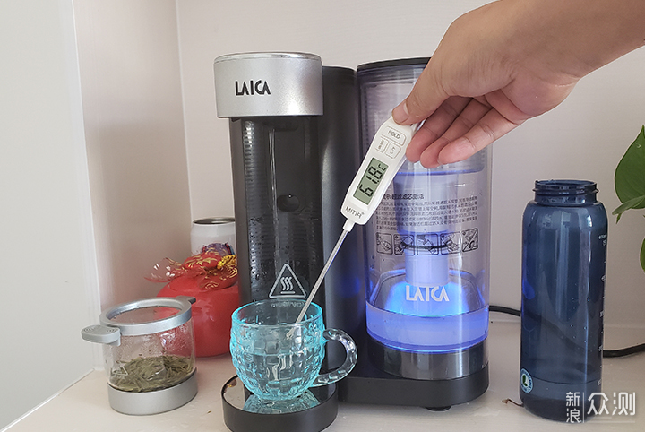 莱卡净饮机和净水器的区别,莱卡直饮滤水壶加热一体机