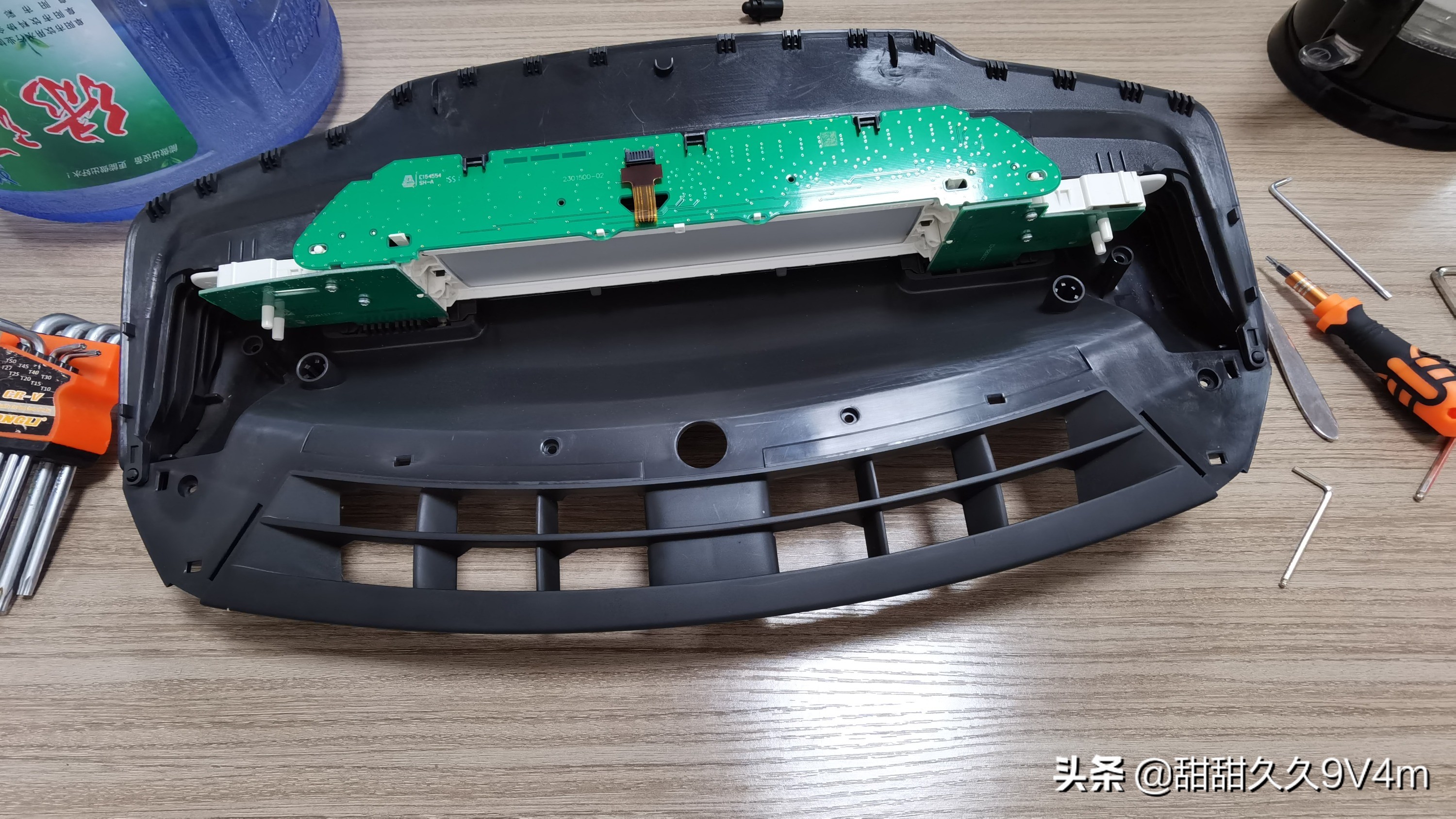 雪铁龙世嘉全车改色膜多少钱,10年雪铁龙世嘉贴膜改色