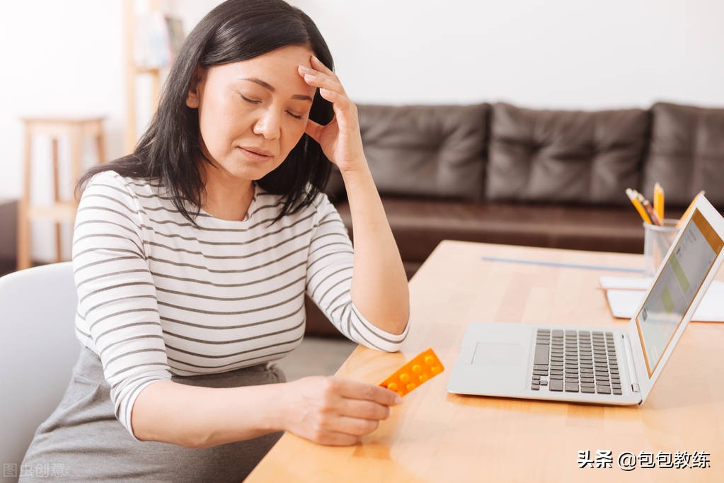 女性更年期做什么运动最好,女性怎样平稳度过更年期