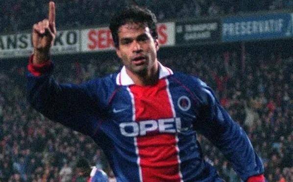 内马尔小罗贝利,五星巴西历史最佳阵容