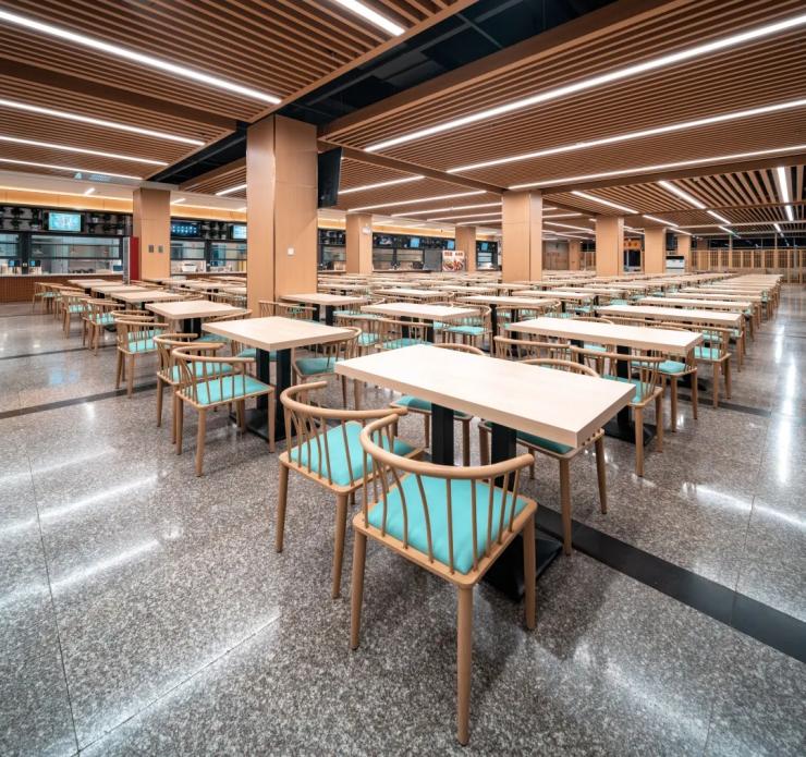 天津超级大学火了！占地3750亩，坐拥3大校区13个餐厅，装潢高级还有包间