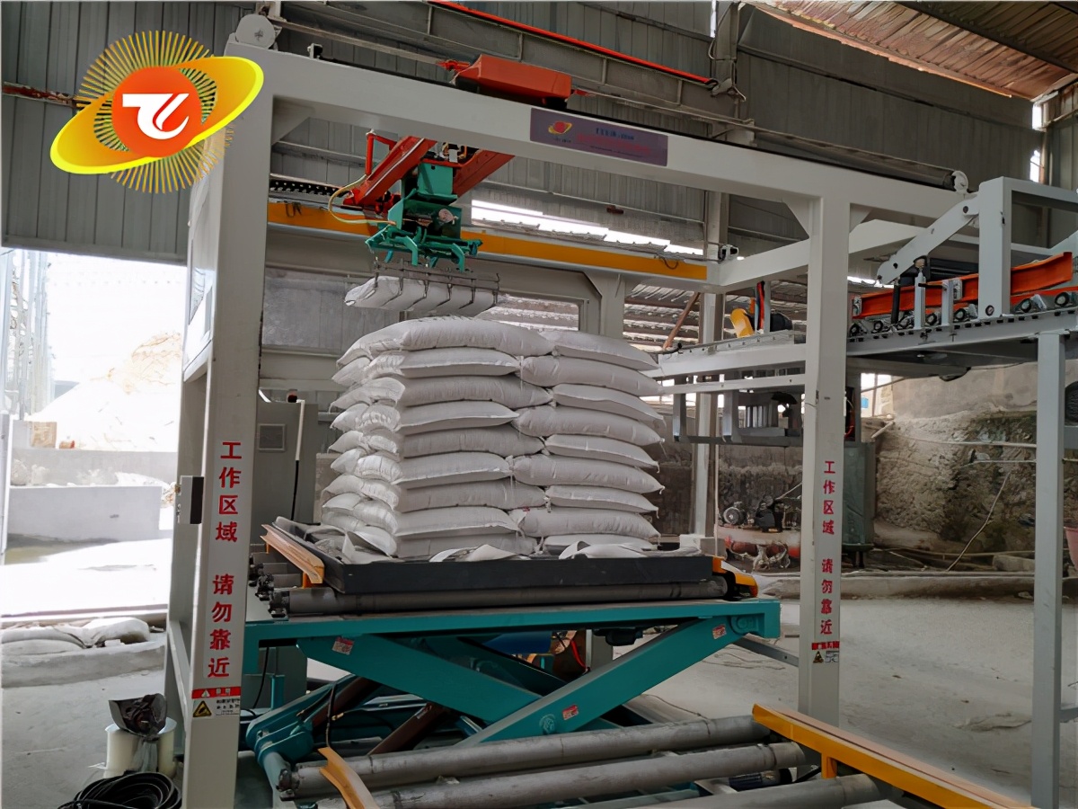 码垛机械手操作,码垛机码垛袋子视频