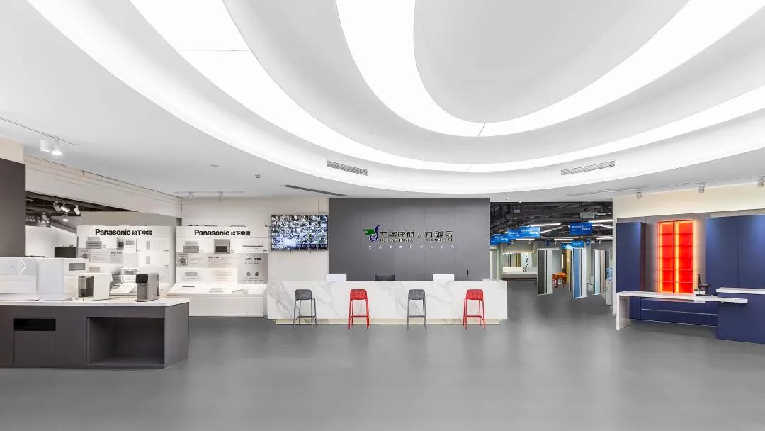 人物记|力诚“赖叔叔”一个人の江湖，以及他坚持的“好货不贵”