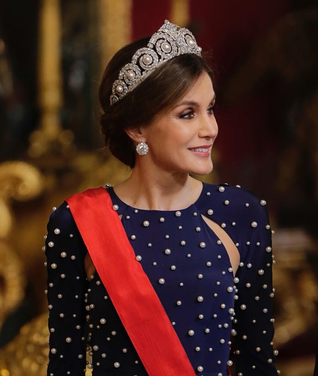 莱后最美穿搭,莱后穿搭