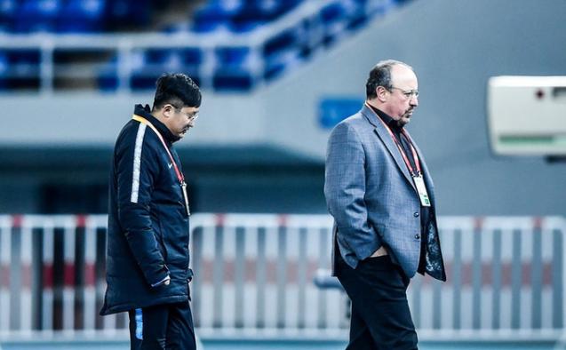 大连媒体痛斥一方1-5惨败！能力态度都不及格，只能给差评