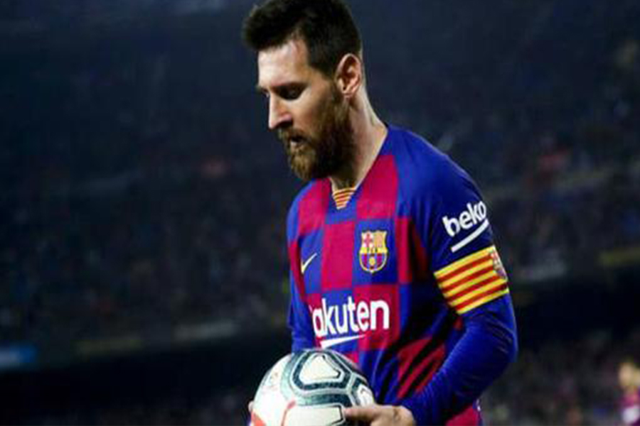 现在的球队，很少有双前锋这样的阵型，这究竟是为什么呢