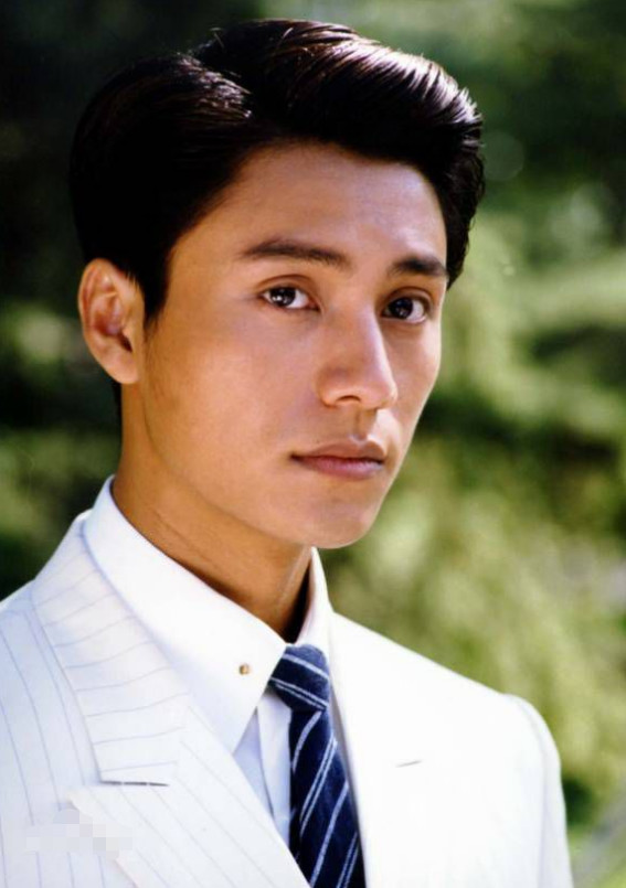 至今未婚的5位大龄男星,至今未婚的10位内地男明星