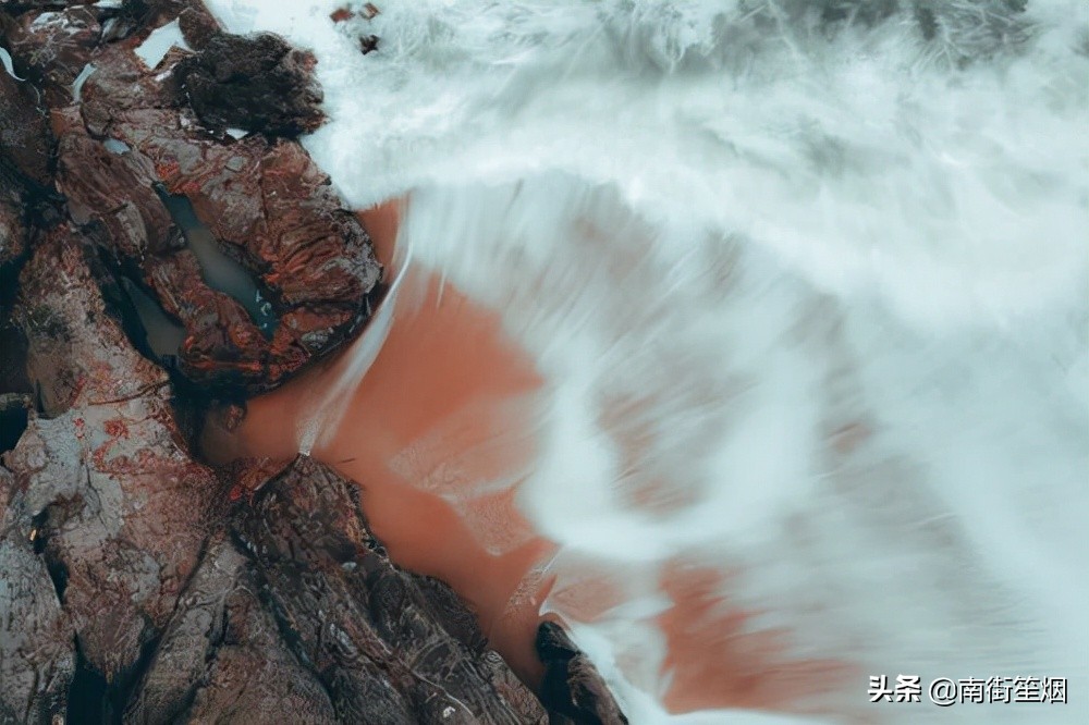 没有人会真正的一直陪你走下去,如果有个人能陪你从低谷期走出来