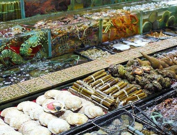 买螃蟹别瞎拿,牢记5个妙招,买的螃蟹个个膏满肉肥,不花冤枉钱