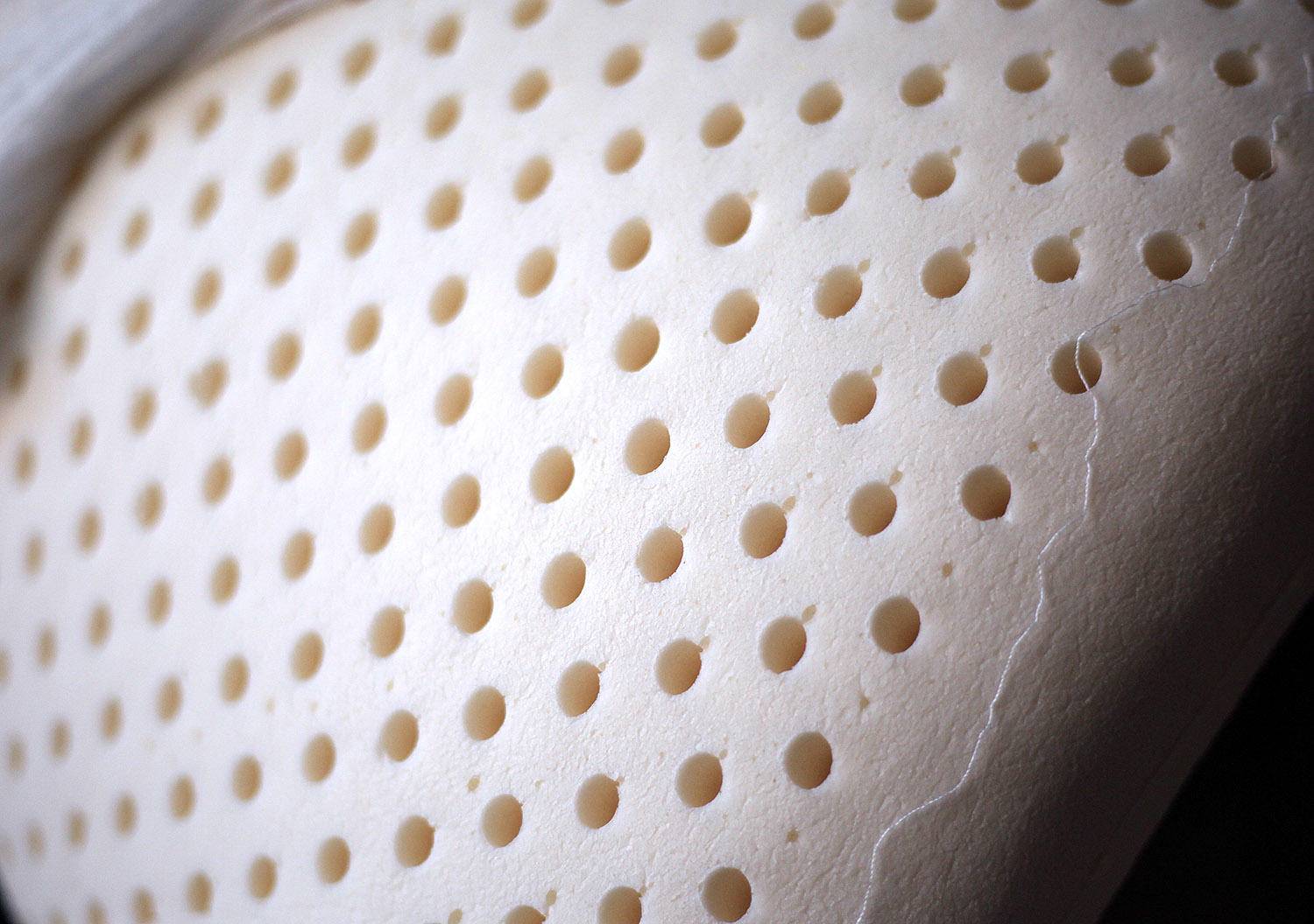 爆款推荐泰国乳胶枕头助睡眠,deeptex缇普泰泰国乳胶枕怎么样