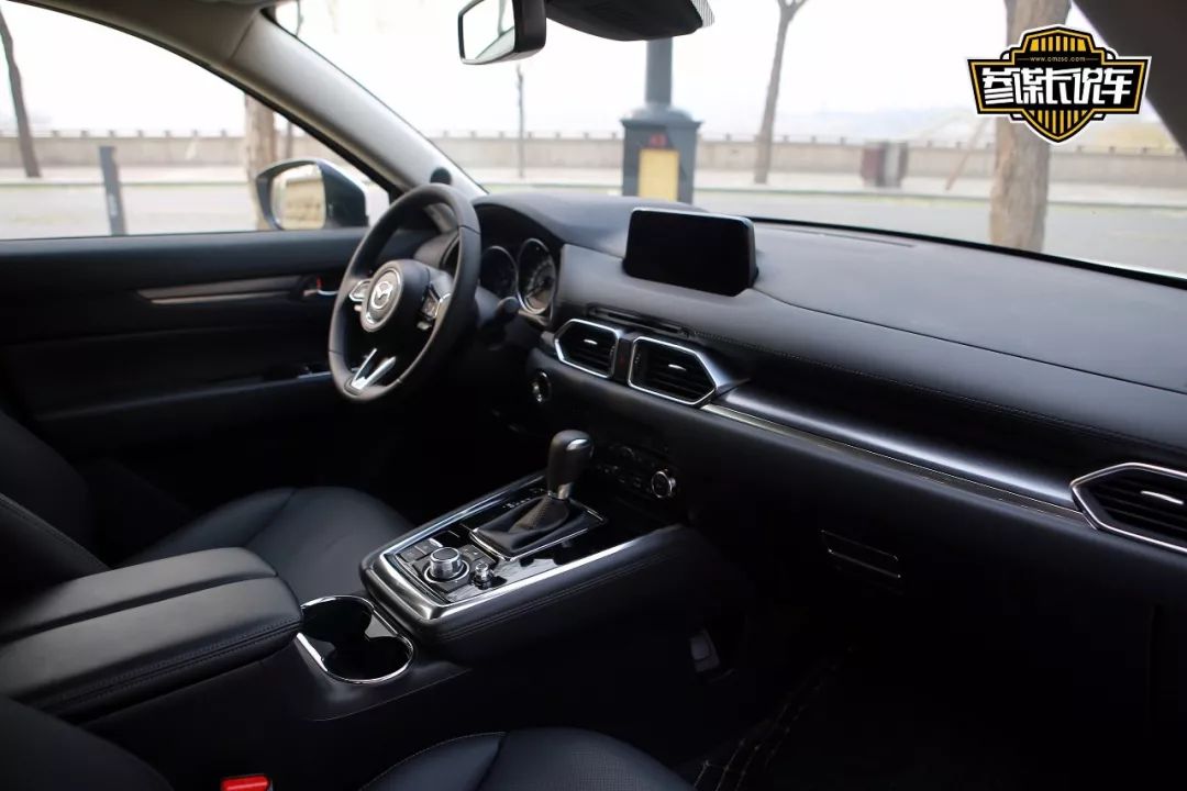 马自达cx-8前排腿部空间太小,策马扬鞭马自达cx8驾趣初体验