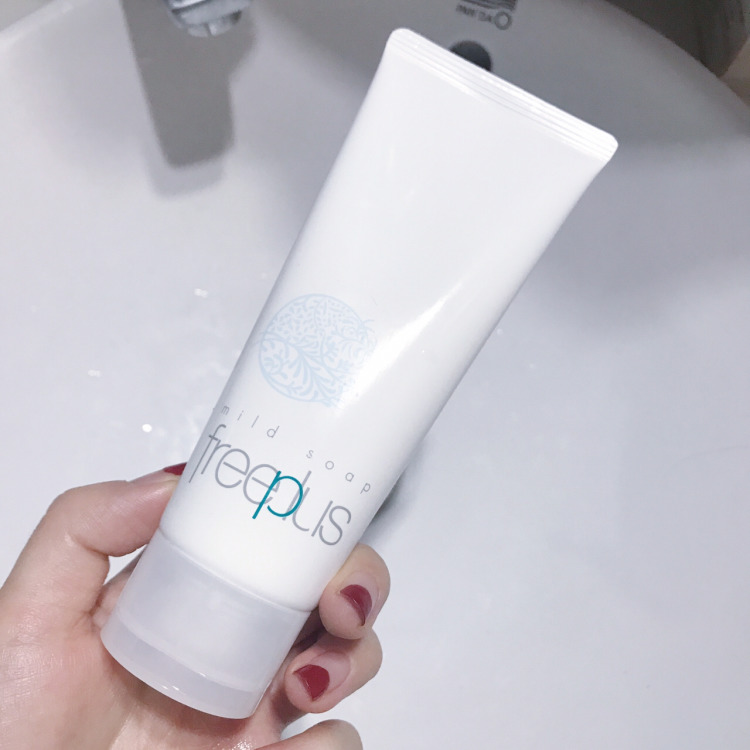 为什么氨基酸洗面奶加水杨酸,为什么推荐使用氨基酸的洗面奶