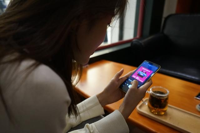 送女朋友苹果手机,送女朋友手机哪款手机最好