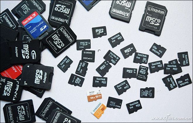 指甲盖大小存储卡能存多少,目前速度最快的存储卡
