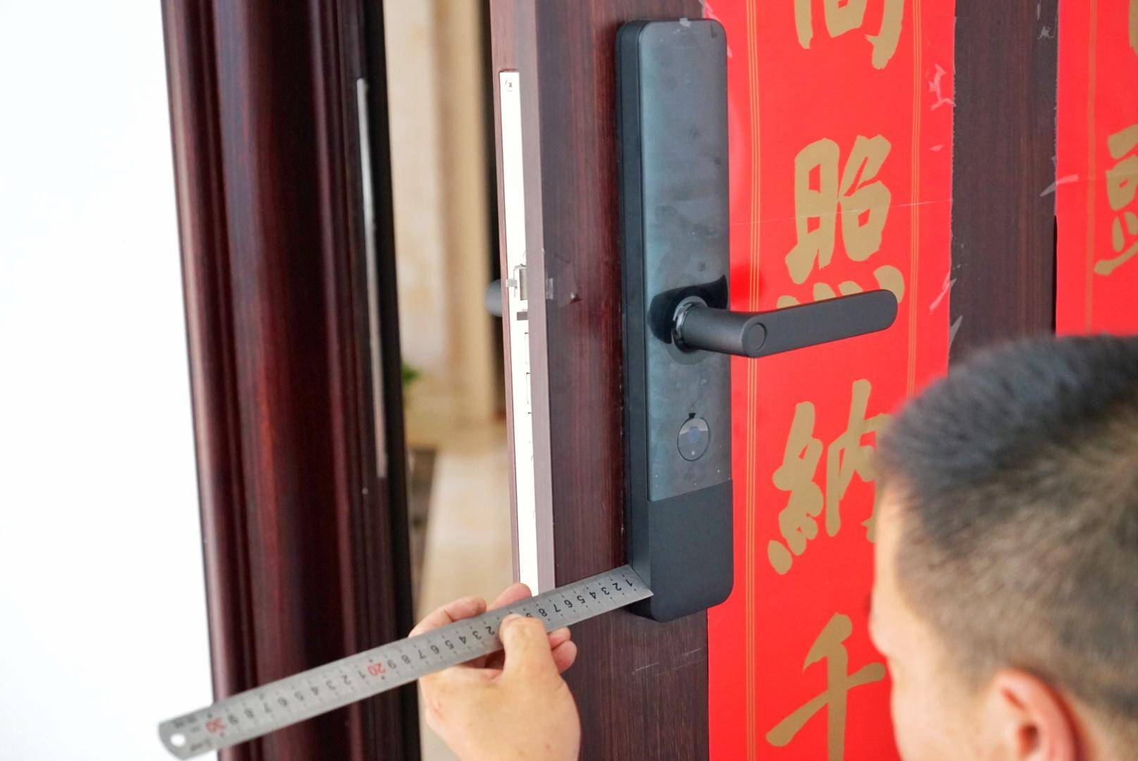 小米智能门锁e能用小米手机开吗,小米智能门锁e家和1s哪个值得入手